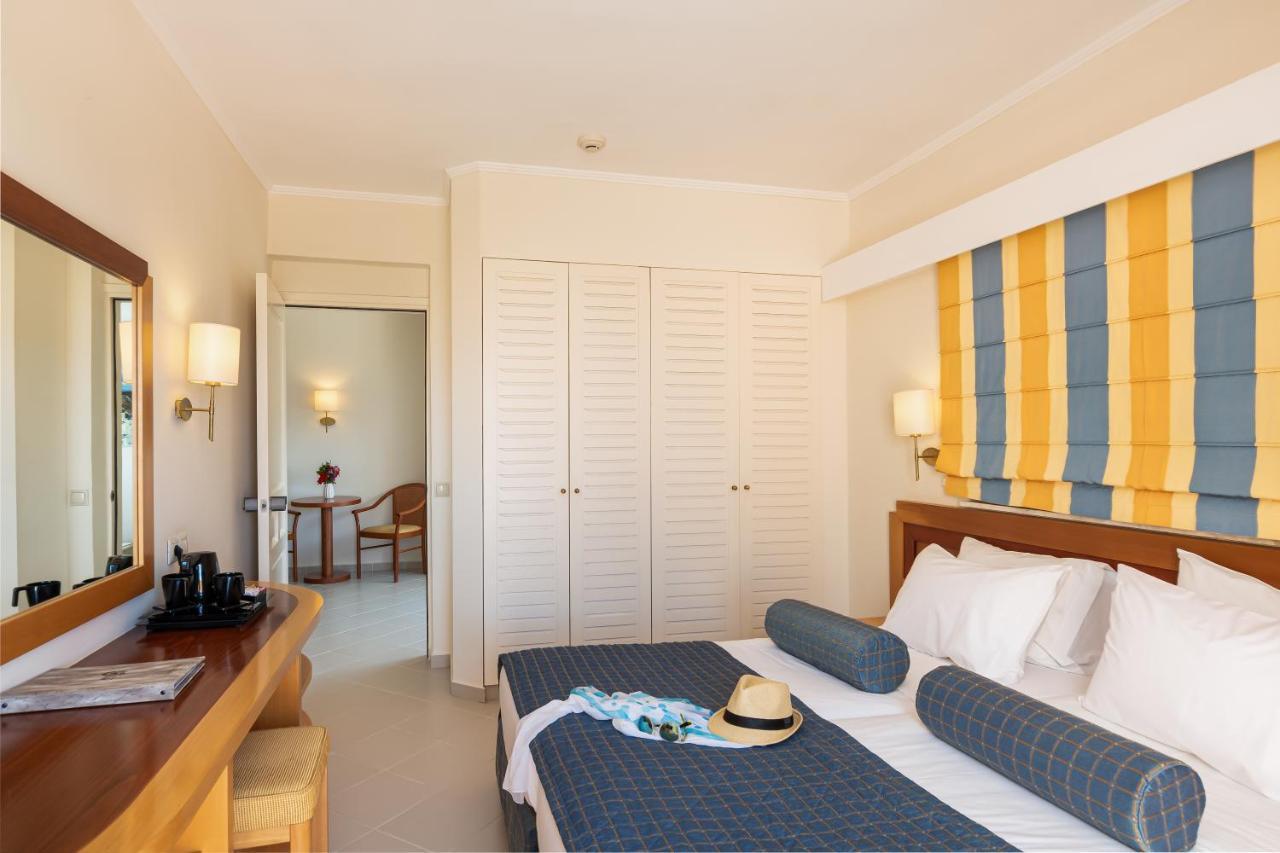 Anissa Beach Hotel 헐소니소스 외부 사진