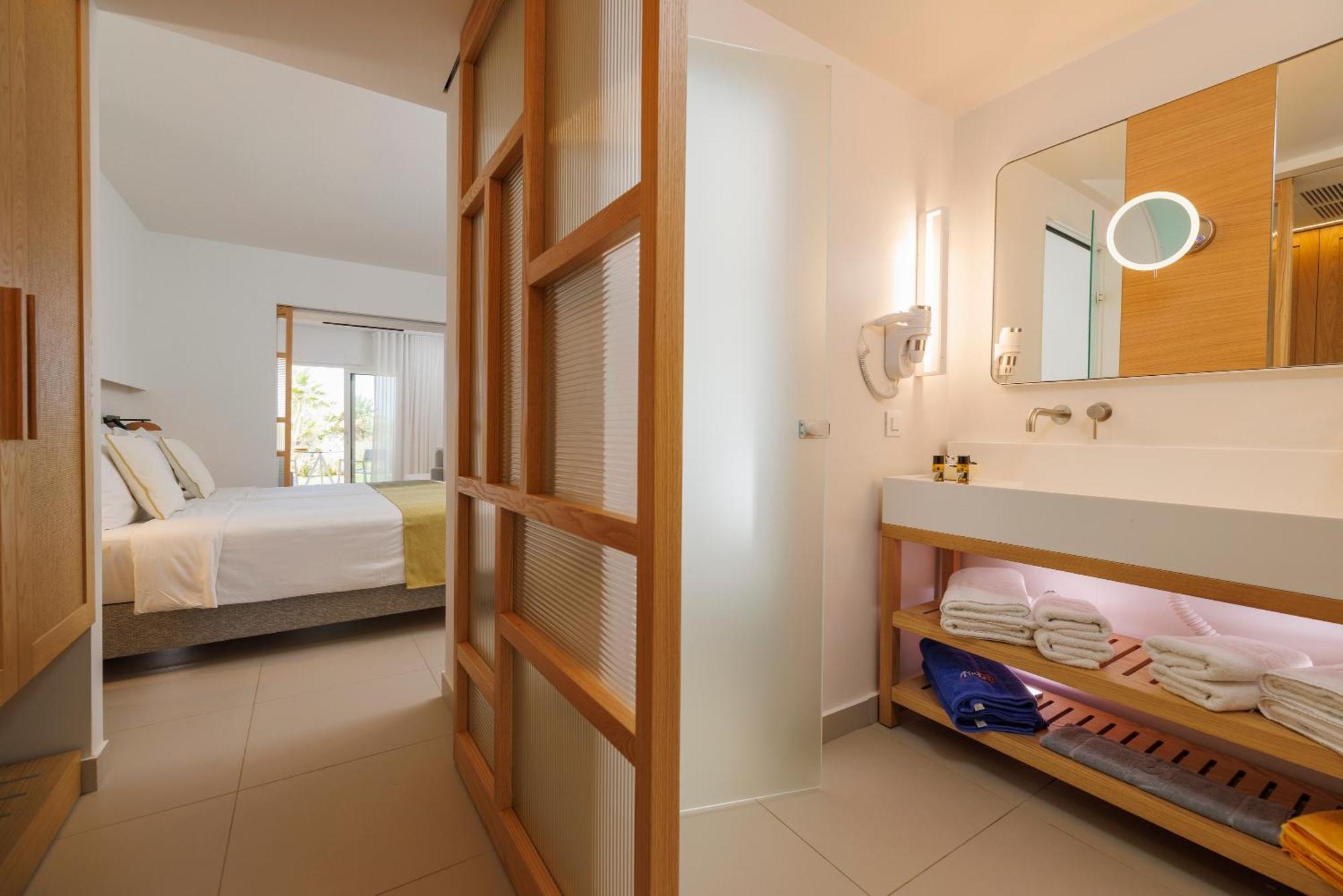Anissa Beach Hotel 헐소니소스 외부 사진