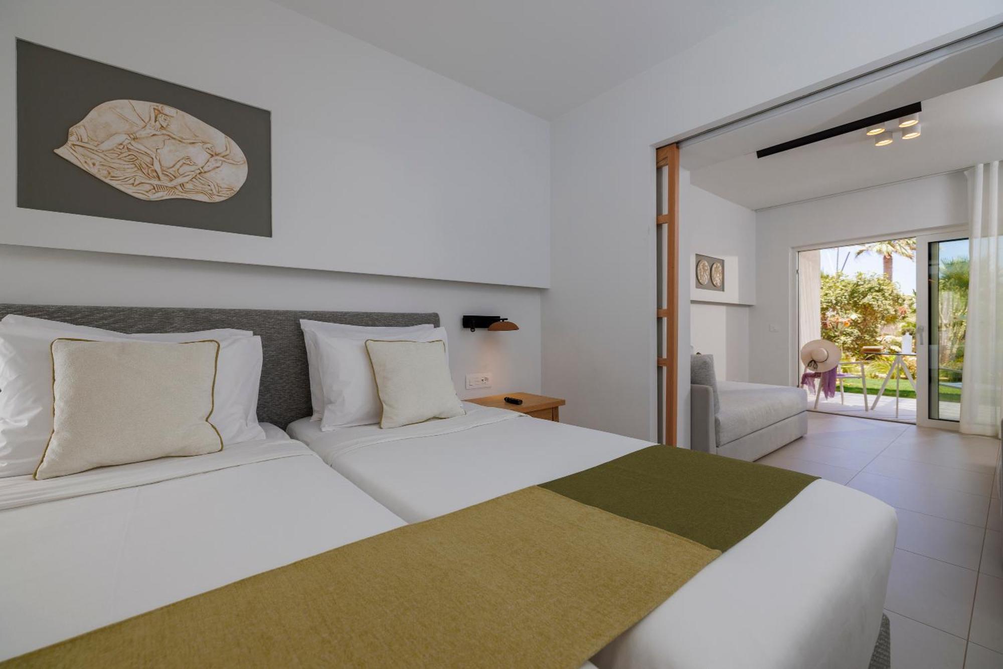 Anissa Beach Hotel 헐소니소스 외부 사진