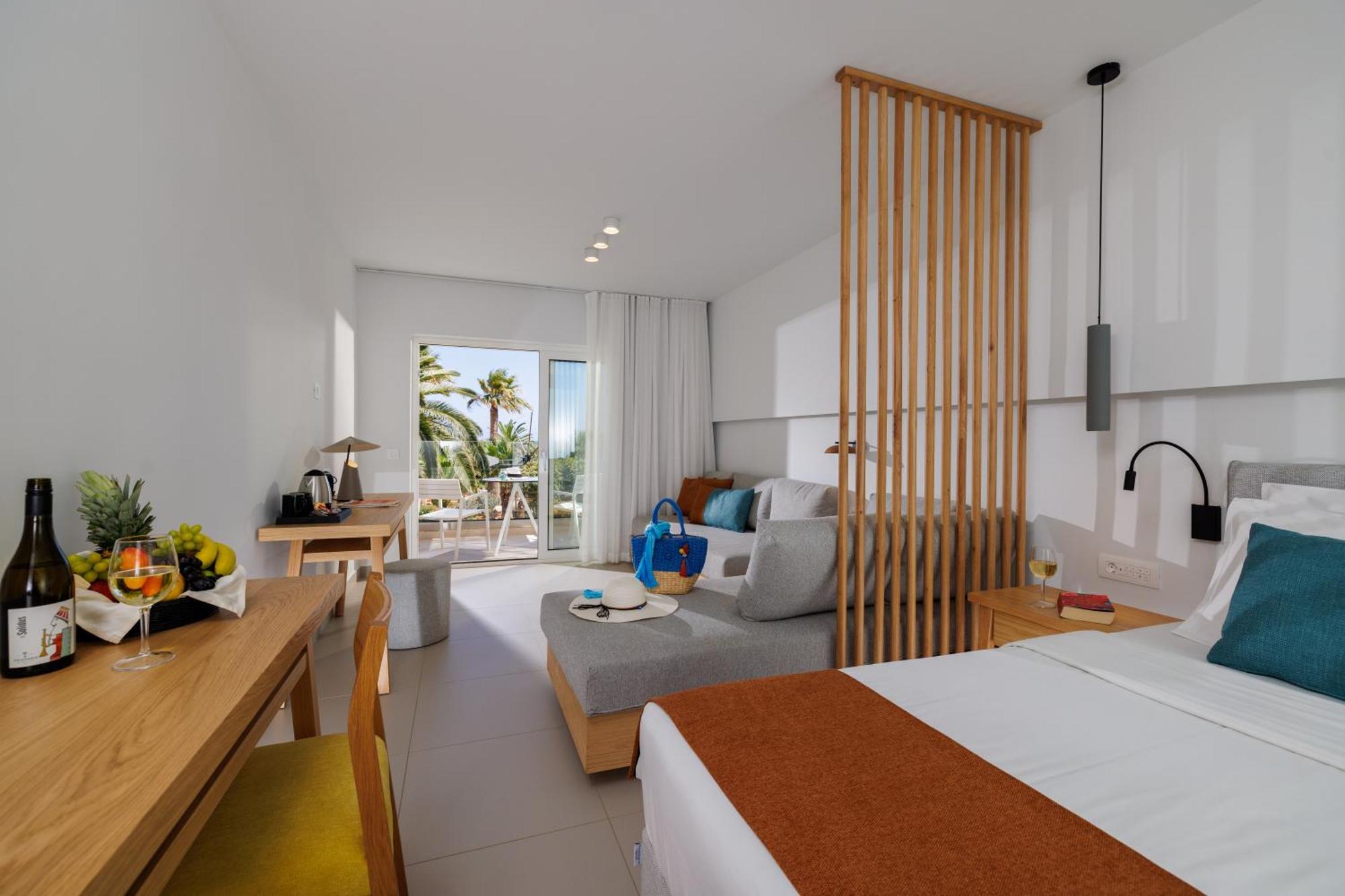 Anissa Beach Hotel 헐소니소스 외부 사진